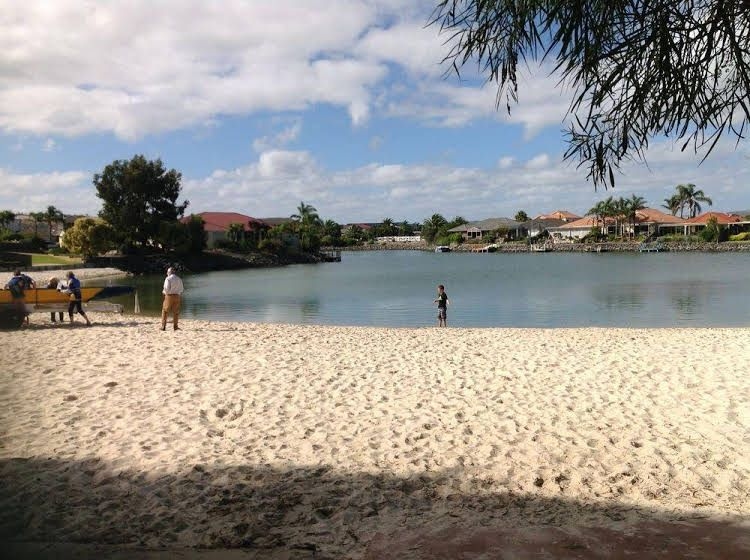 Lakeside Getaway3