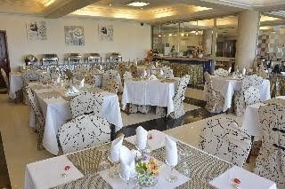 Best Western Plus Nobila Airport0