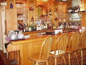 Historic Kent Manor Inn0