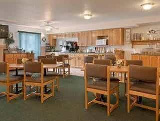 Super 8 Motel - Fort Frances