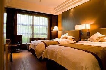 Mountain Artist Village Resort1