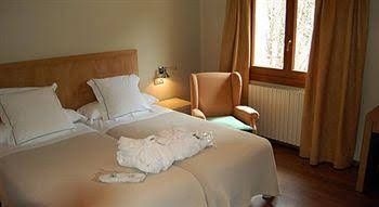 Hotel Manantial- Balneari Caldes de Boi1