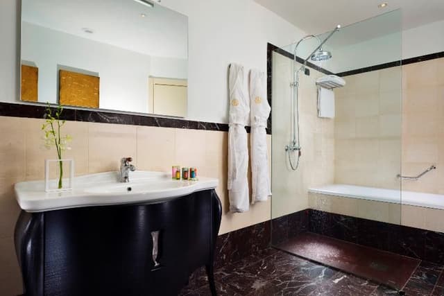 JUNIOR SUITE CLASSIC