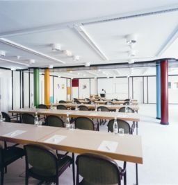 A la Cour D' Alsace4