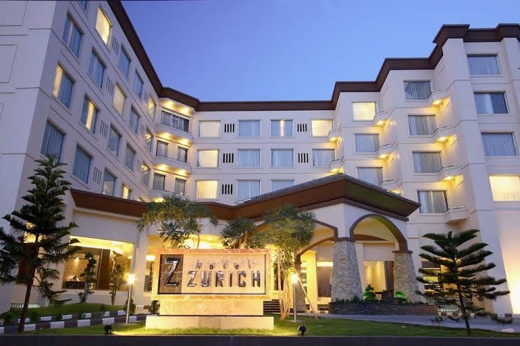 โรงแรมซูริค บาลิกปาปัน (Zurich Hotel Balikpapan)0