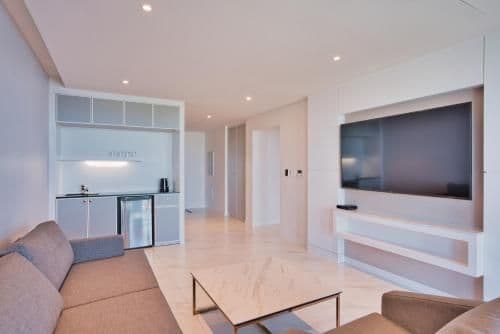 Queen Suite