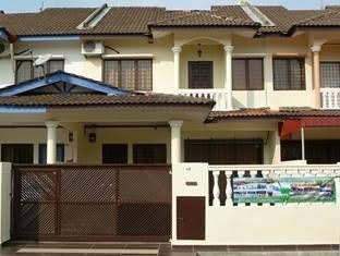 Glorious Straits Vacation Home3
