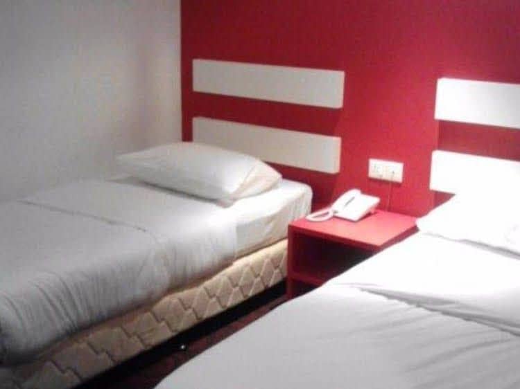 JJ Hotel SS2 JJ Hotel SS2
