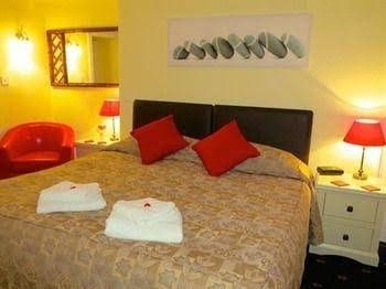 Watson Lodge Guest House4