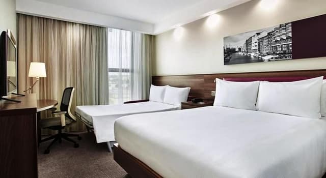 TRIPLE QUEEN SIZE BED