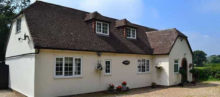 Oak Tree Cottage Bed & Breakfast Oak Tree Cottage Bed & Breakfast