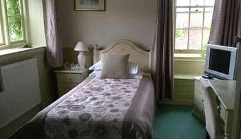 Old House Hotel Old House Hotel