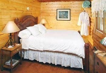 The Inn at Fawnskin2
