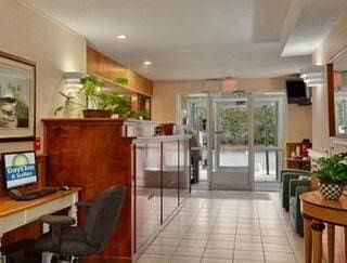 Days Inn & Suites Groton/Mohegan Sun/Foxwoods Days Inn & Suites Groton/Mohegan Sun/Foxwoods