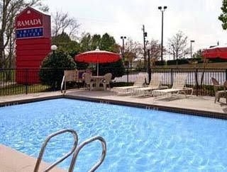 Ramada Limited Forest Park1