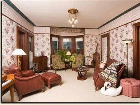 White Swan Inn Bed & Breakfast0