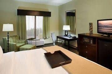 Holiday Inn Express Hotel & Suites Waycross Holiday Inn Express Hotel & Suites Waycross