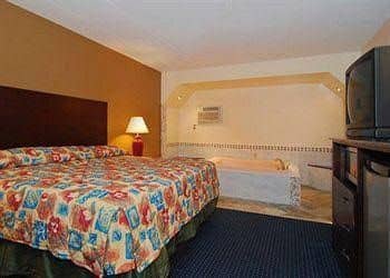 American Inn & Suites American Inn & Suites