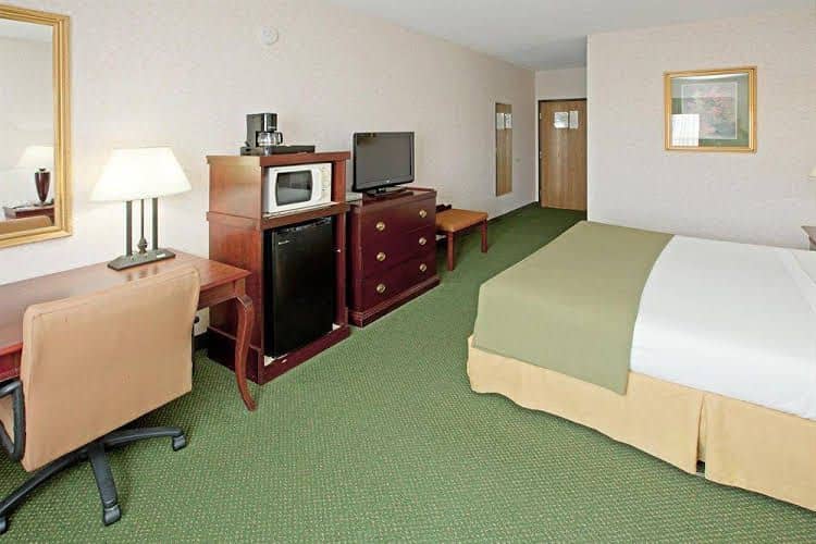 Holiday Inn Express Bad Axe Holiday Inn Express Bad Axe