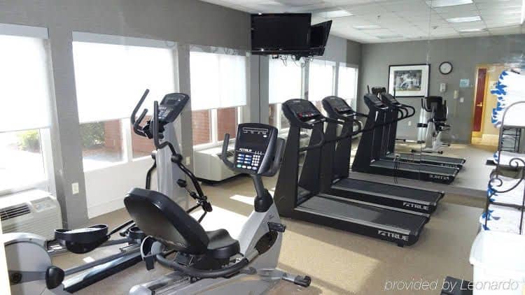 HOLIDAY INN EXP STES UNIV HOLIDAY INN EXP STES UNIV