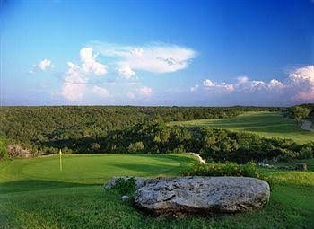 The Cliffs Resort0