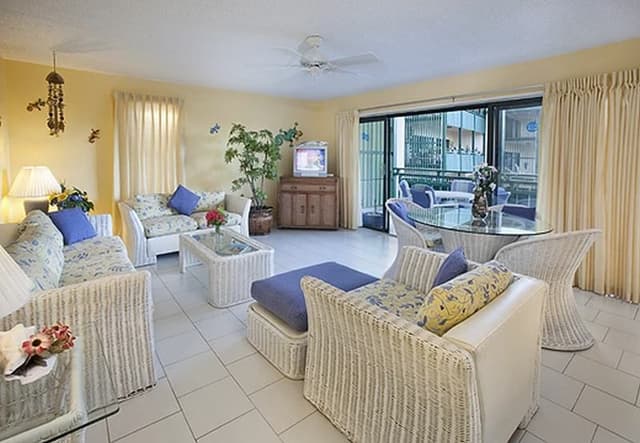 SUITE TWO BEDROOMS