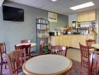 Days Inn University Plaza