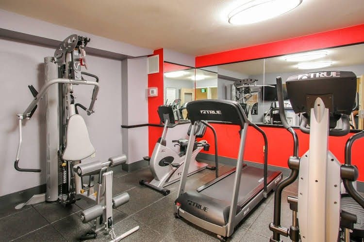 Holiday Inn Express Portland-East0