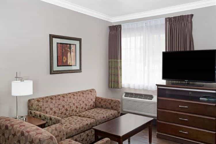 Super 8 Motel Los Angeles-Culver City Area
