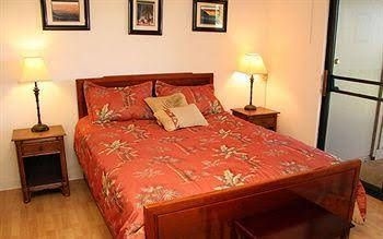 Molokai Vacation Properties - Ke Nani Kai0