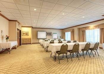 COMFORT INN & SUITES ROCKPORT3