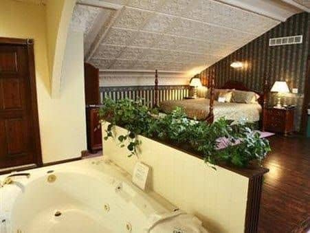 Christopher's Bed & Breakfast Christopher's Bed & Breakfast