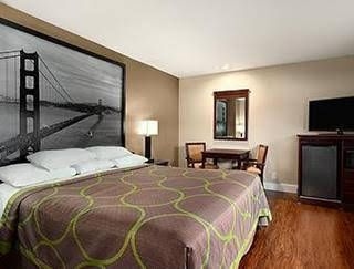 Super 8 Motel - Martinez3