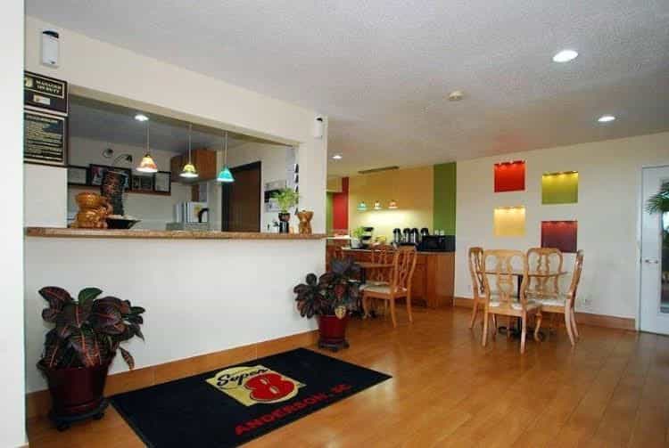 Super 8 Motel - Anderson/Clemson Area