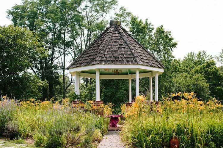 High Meadows Vineyard Inn