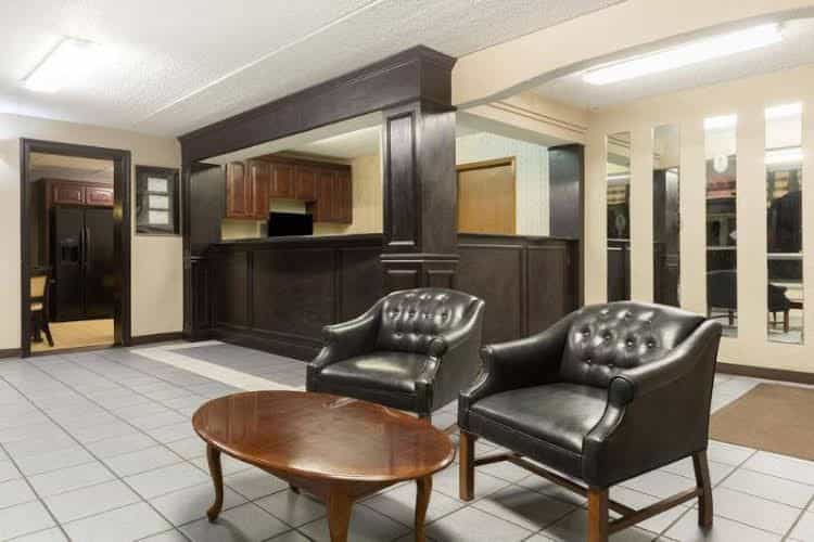 Super 8 Motel - Kingsport /I-81