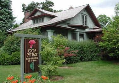 Cocoa Cottage Bed and Breakfast Cocoa Cottage Bed and Breakfast