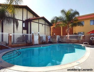 Super 8 Motel - Banning Casino/Outlet Mall0