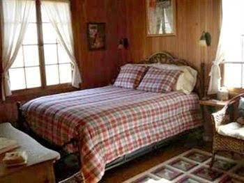 Xanadu Island Bed and Breakfast and Restaurant2