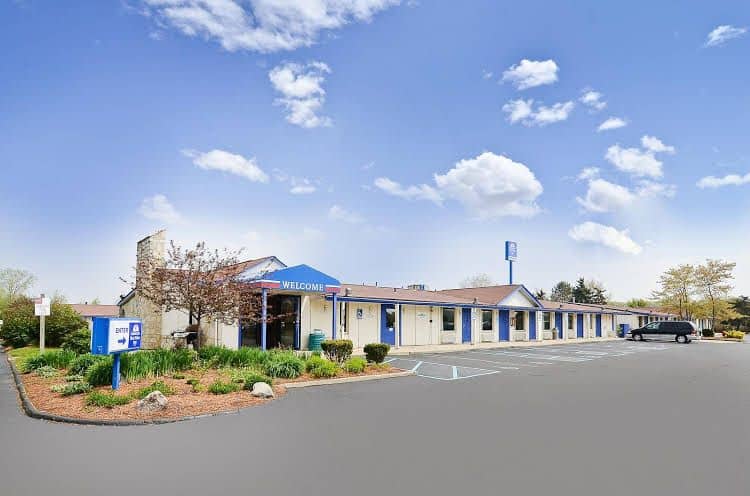 Americas Best Value Inn & Suites - Canton/Detroit Americas Best Value Inn & Suites - Canton/Detroit
