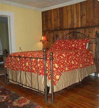 The Cabins at Healing Springs2