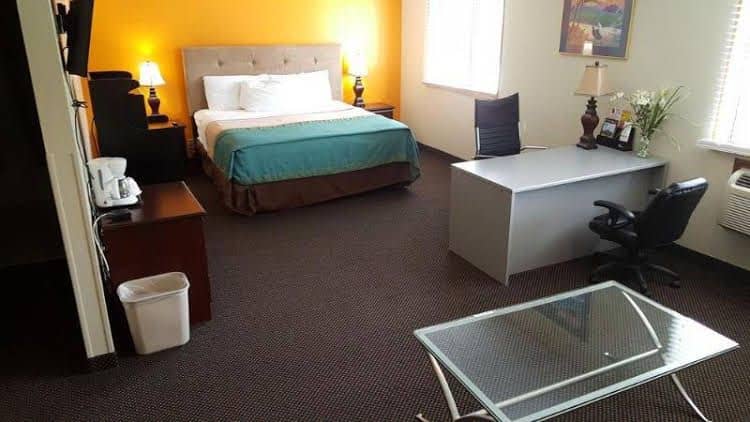Super 8 Motel - Greensboro/Coliseum/Conv. Super 8 Motel - Greensboro/Coliseum/Conv.