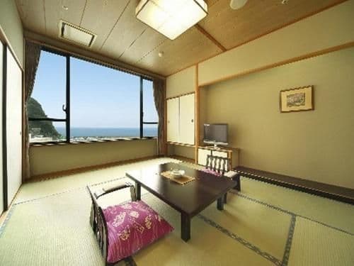 Japanese-Style Room