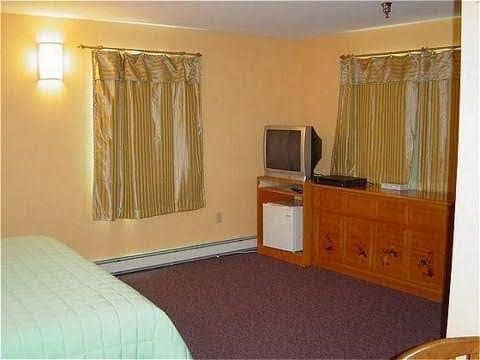 Travelodge Anchorage. Travelodge Anchorage.