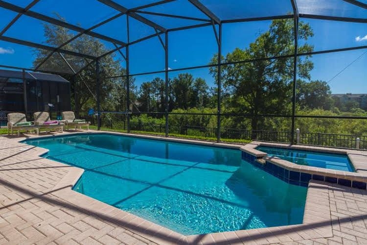 Windsor Hills - 5 BR Private Pool Home Lake View - IPG 470230