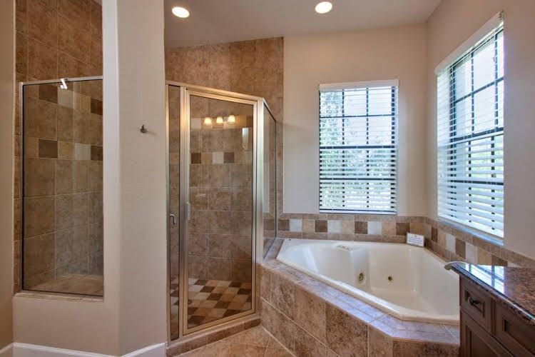 Homestead Reunion Resort - 4 BR Home with Screened Pool and Private Guest Suite Pet Friendly - JHH 459170