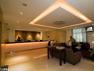 Sky Hotel0
