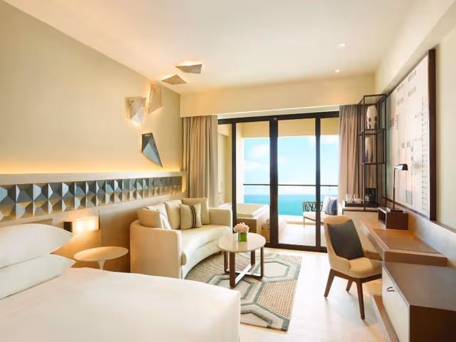 DOUBLE BEACH FRONT