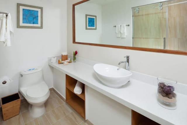 JUNIOR SUITE OCEAN FRONT