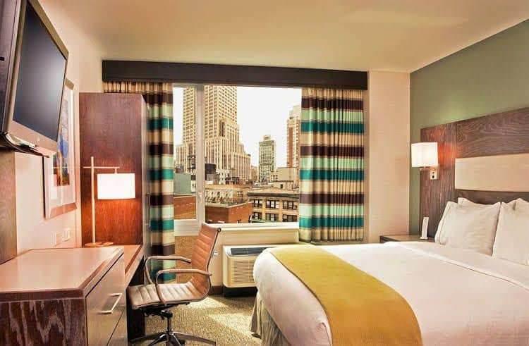 HOLIDAY INN EXPRESS MANHATTAN TIMES SQUARE SOUTH HOLIDAY INN EXPRESS MANHATTAN TIMES SQUARE SOUTH